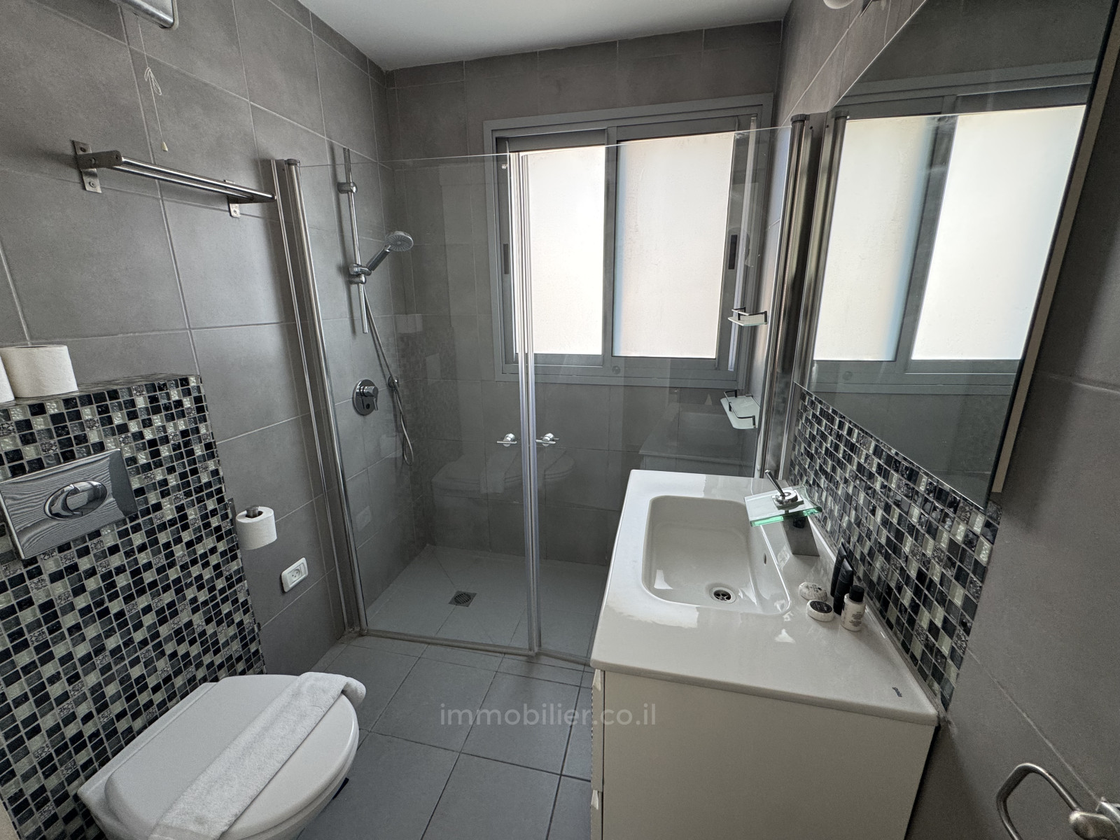 Duplex 4 cômodos Tel Aviv Centro da cidade 457-IBL-1403