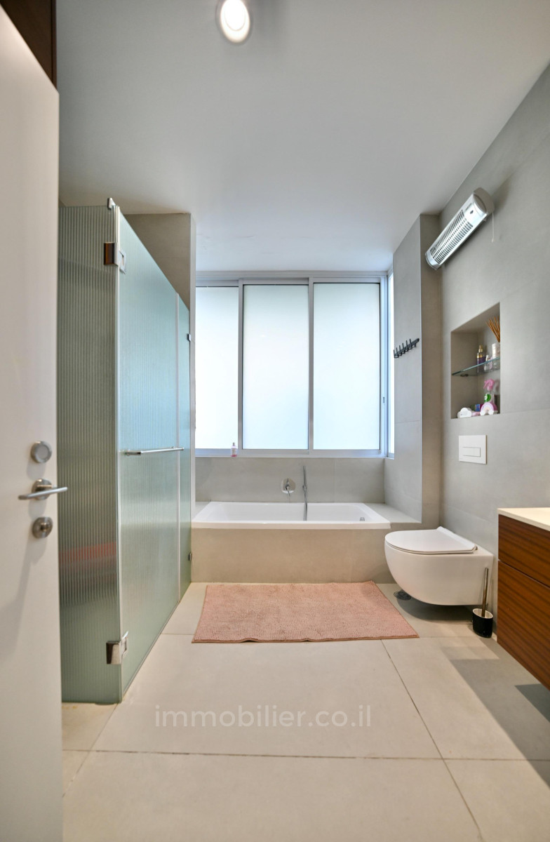 Apartamento 3 cômodos Tel Aviv Hatsafon hayachan 457-IBL-1404