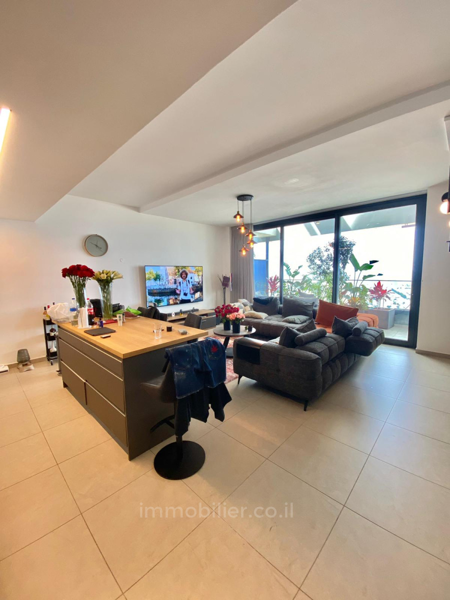 Apartamento 4 cômodos Tel Aviv Centro da cidade 457-IBL-1406