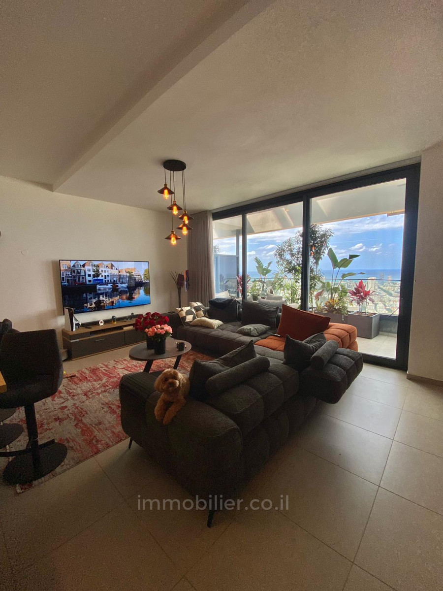 Apartamento 4 cômodos Tel Aviv Centro da cidade 457-IBL-1406