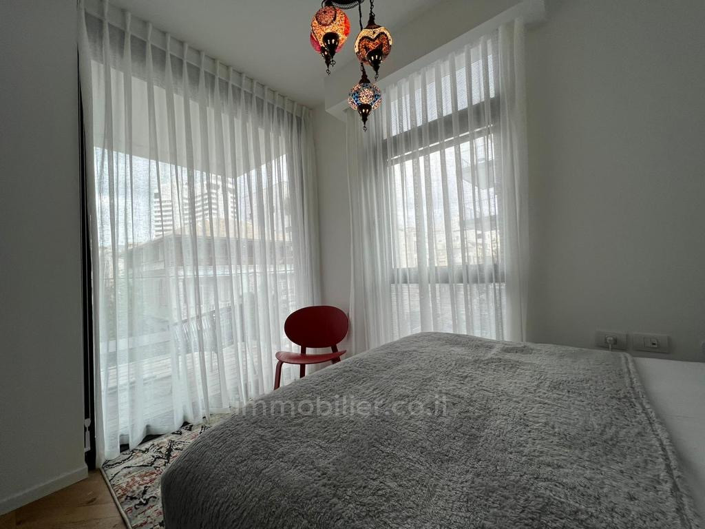 Apartamento 3 cômodos Tel Aviv Kerem Hatemanim 457-IBL-1415
