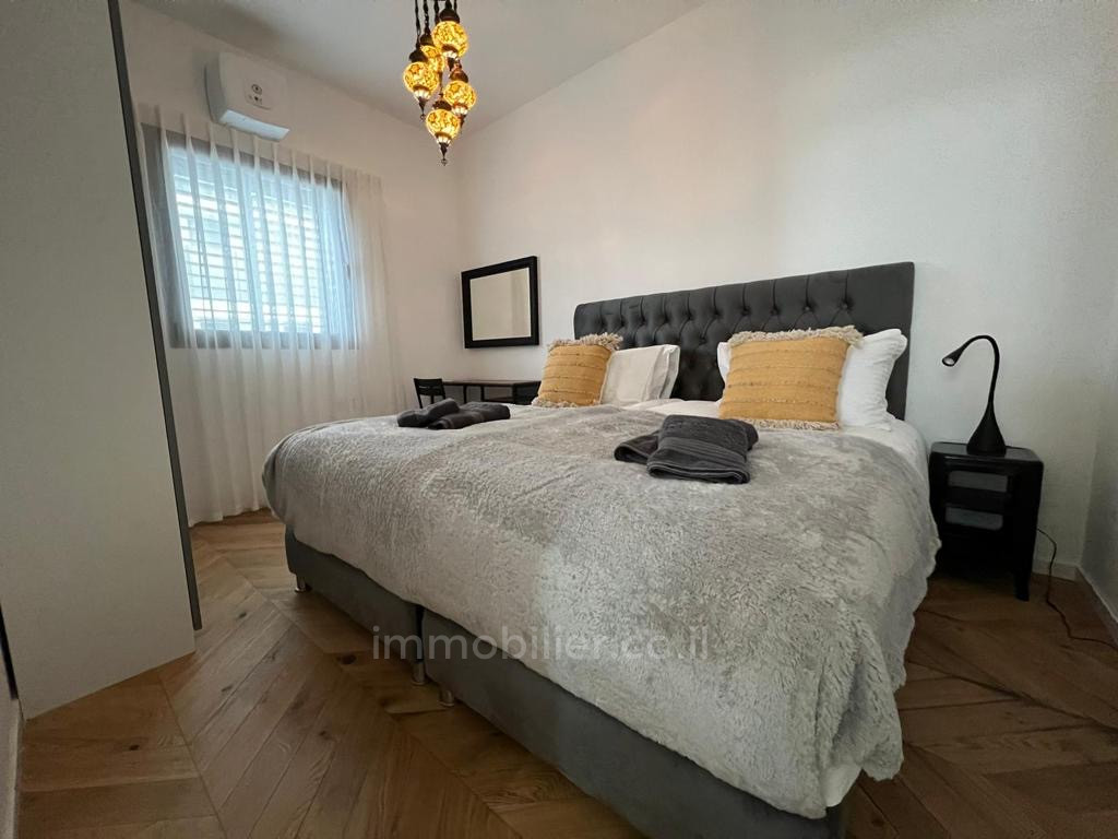 Apartamento 3 cômodos Tel Aviv Kerem Hatemanim 457-IBL-1415