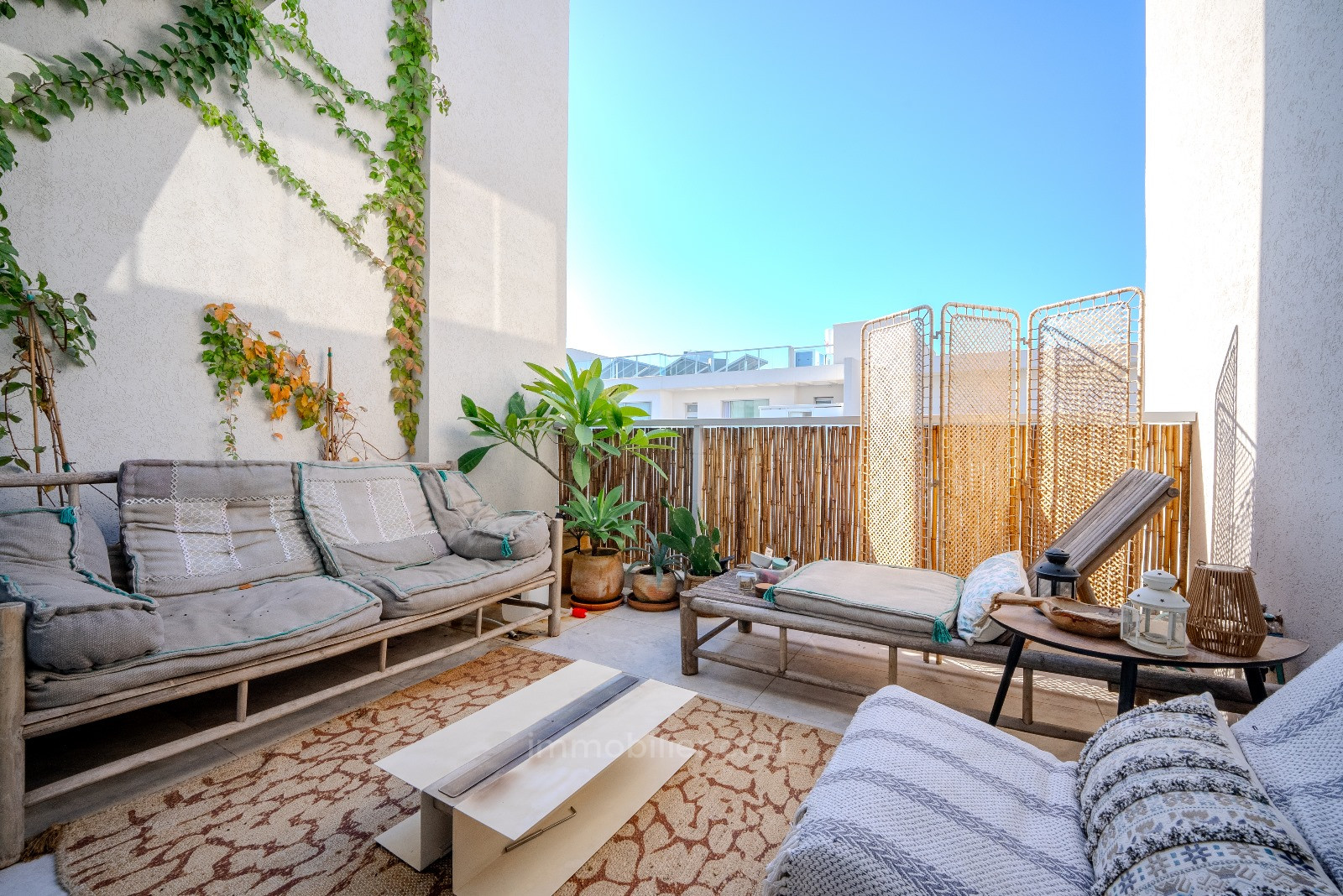 Cobertura 4 cômodos Tel Aviv Bitsaron 457-IBL-1418