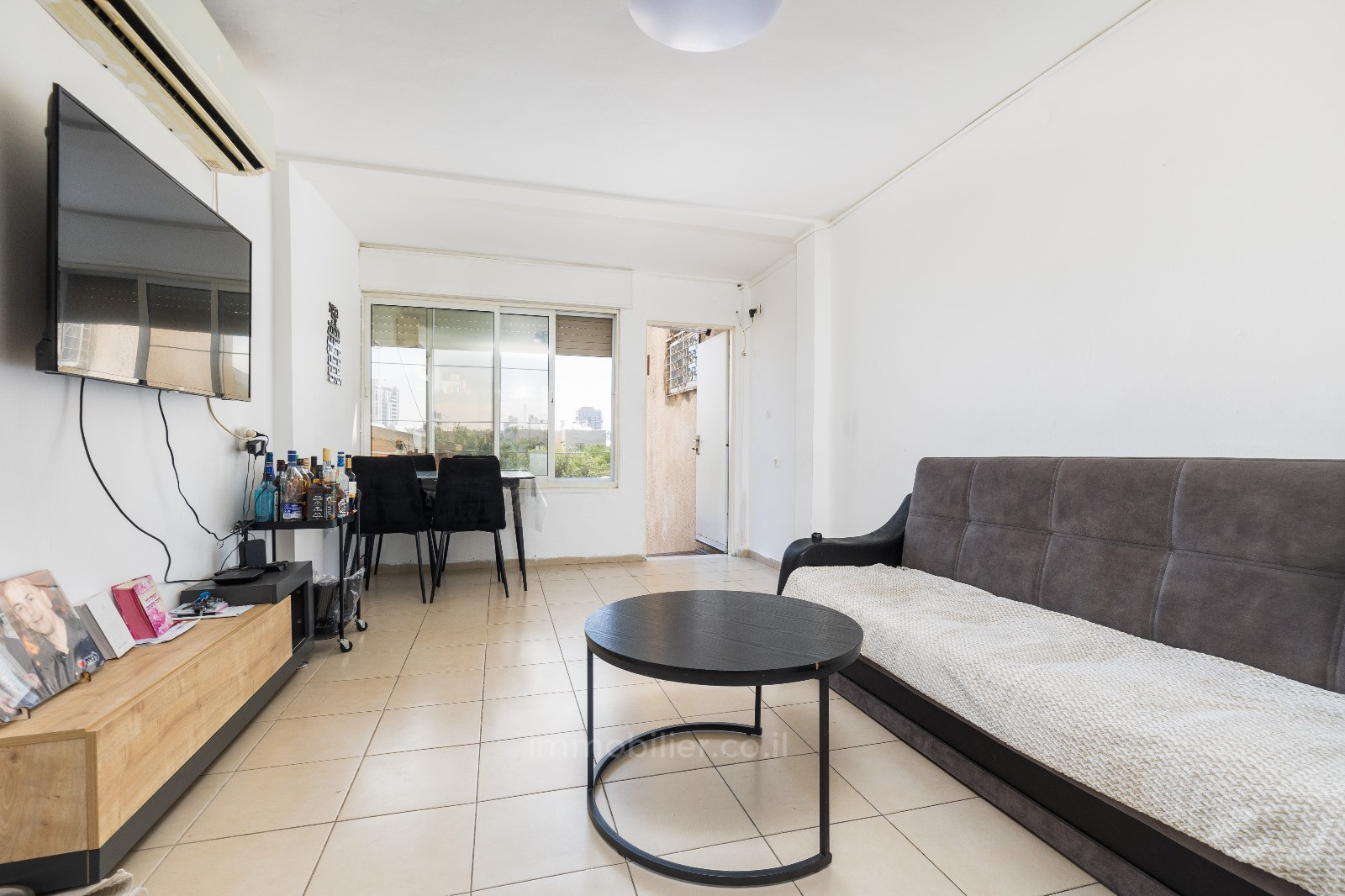 Apartamento 3 cômodos Jerusalém Kiryat Menahem 457-IBL-1419