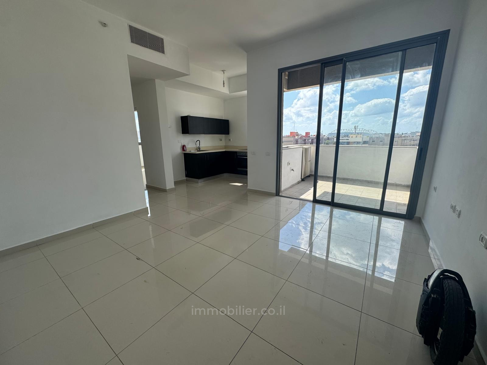 Apartamento 3 cômodos Tel Aviv Florentine 457-IBL-1423