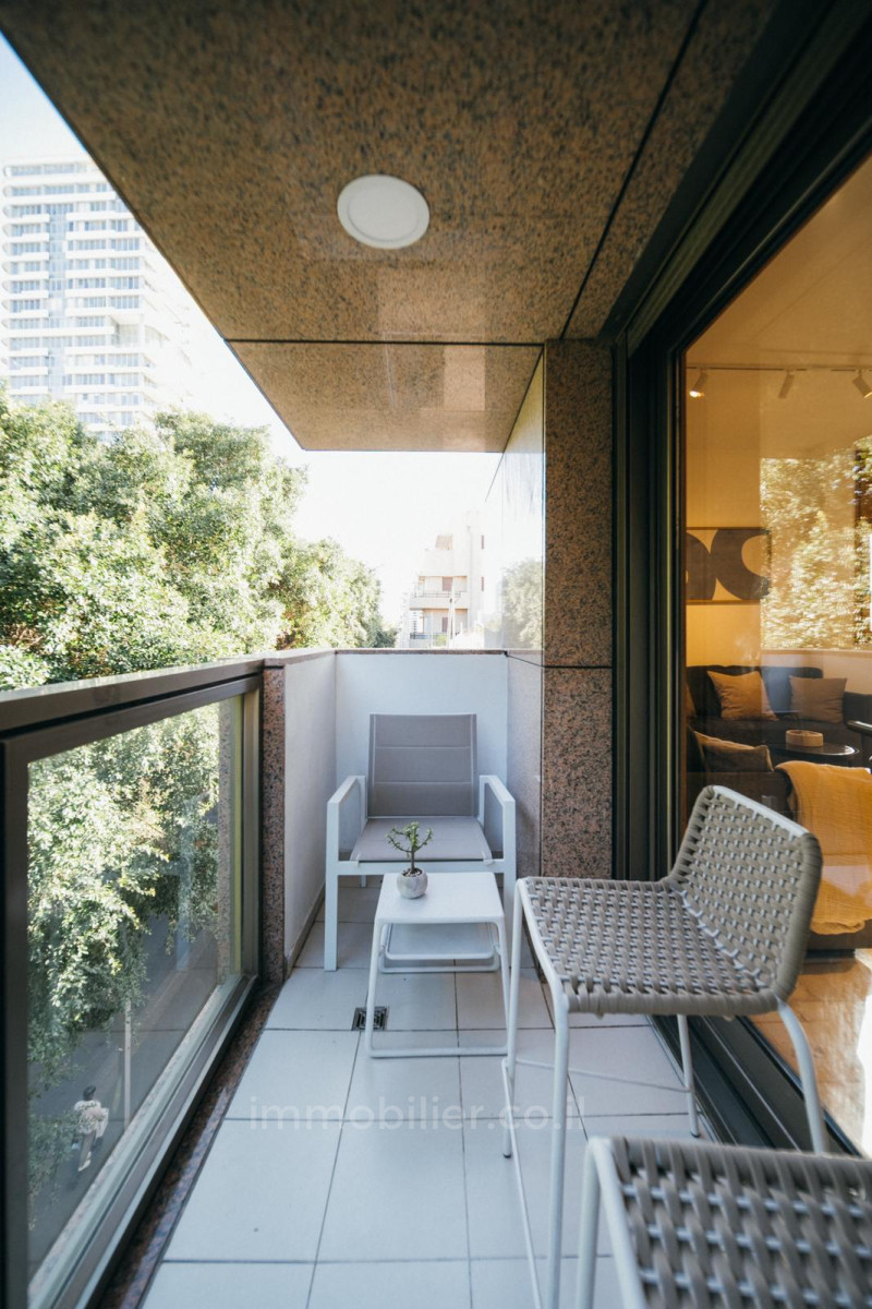 Apartamento 4 cômodos Tel Aviv Centro da cidade 457-IBL-1427