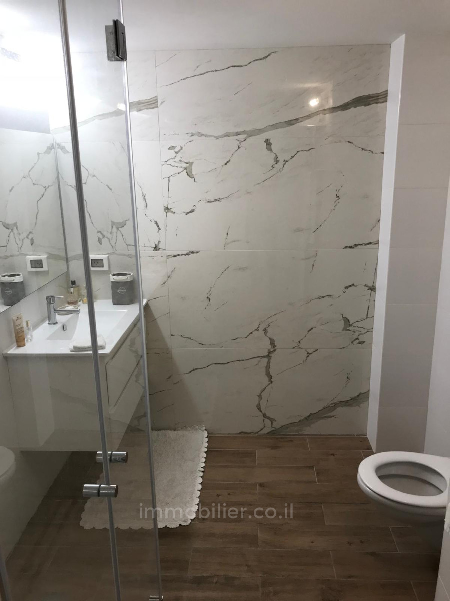 Apartamento 4.5 cômodos Tel Aviv Neve Tsedek 457-IBL-1428