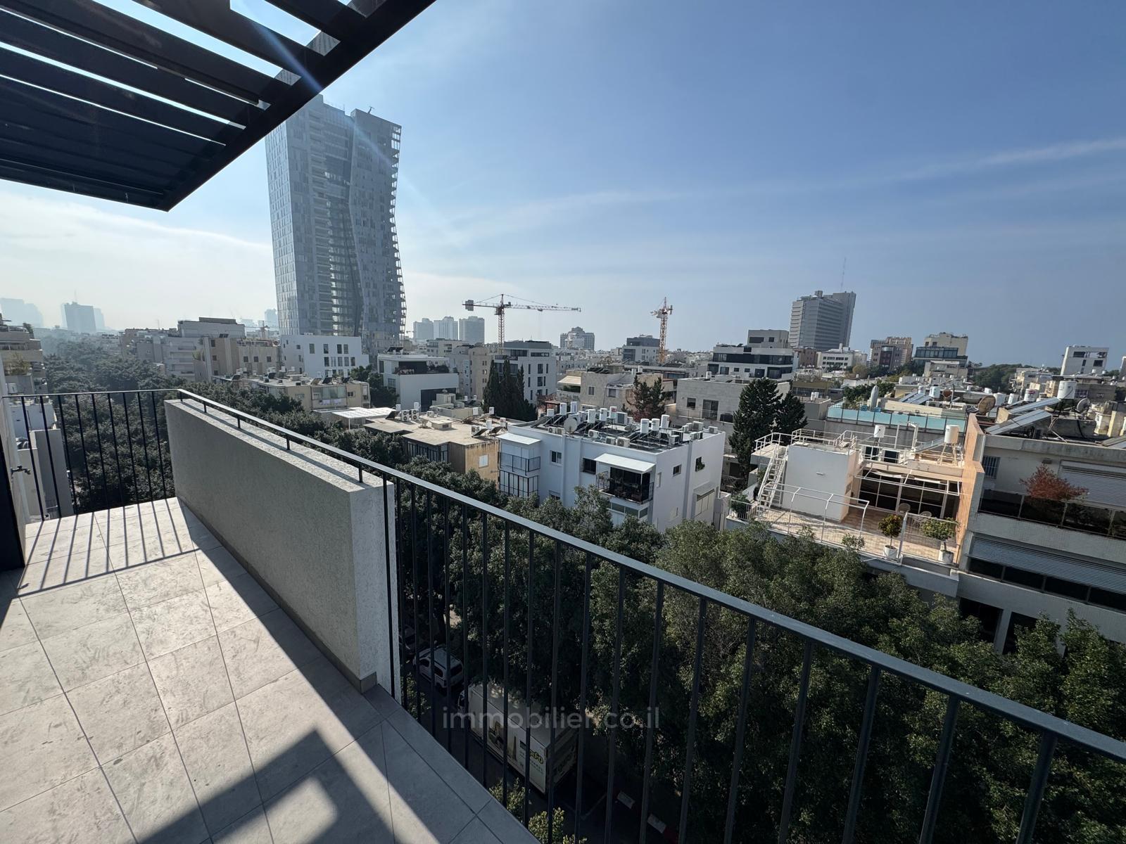 Apartamento 3 cômodos Tel Aviv Bazel 457-IBL-1433
