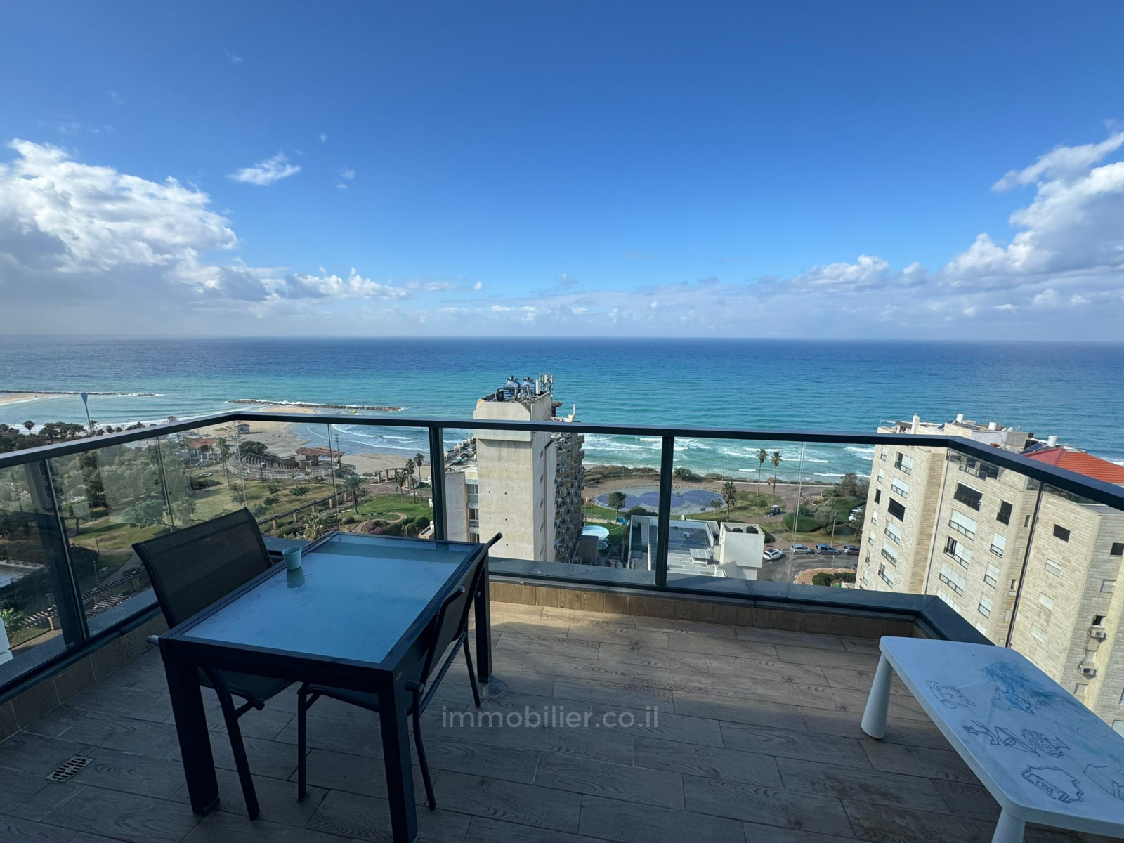 Apartamento 3 cômodos Netanya Kikar 457-IBL-1436