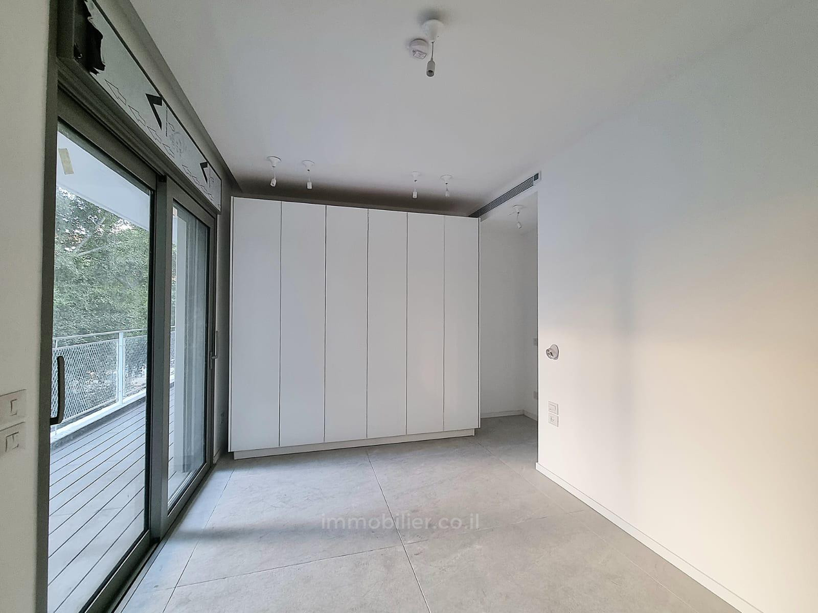 Apartamento 3 cômodos Tel Aviv Centro da cidade 457-IBL-1443