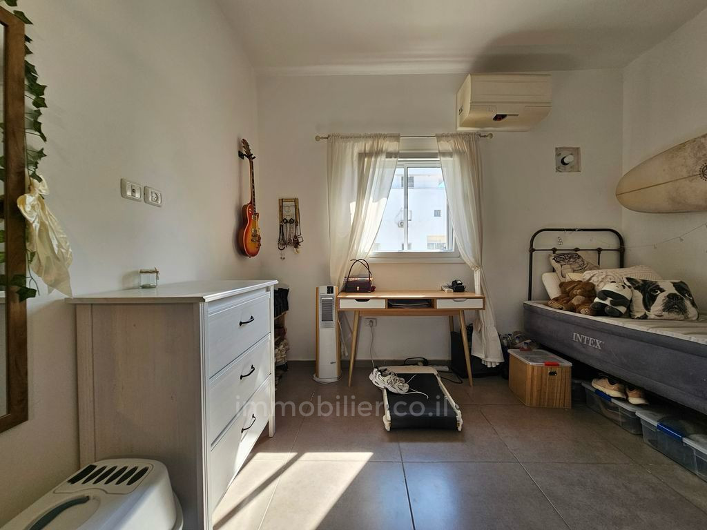 Apartamento 3 cômodos Tel Aviv Centro da cidade 457-IBL-1444