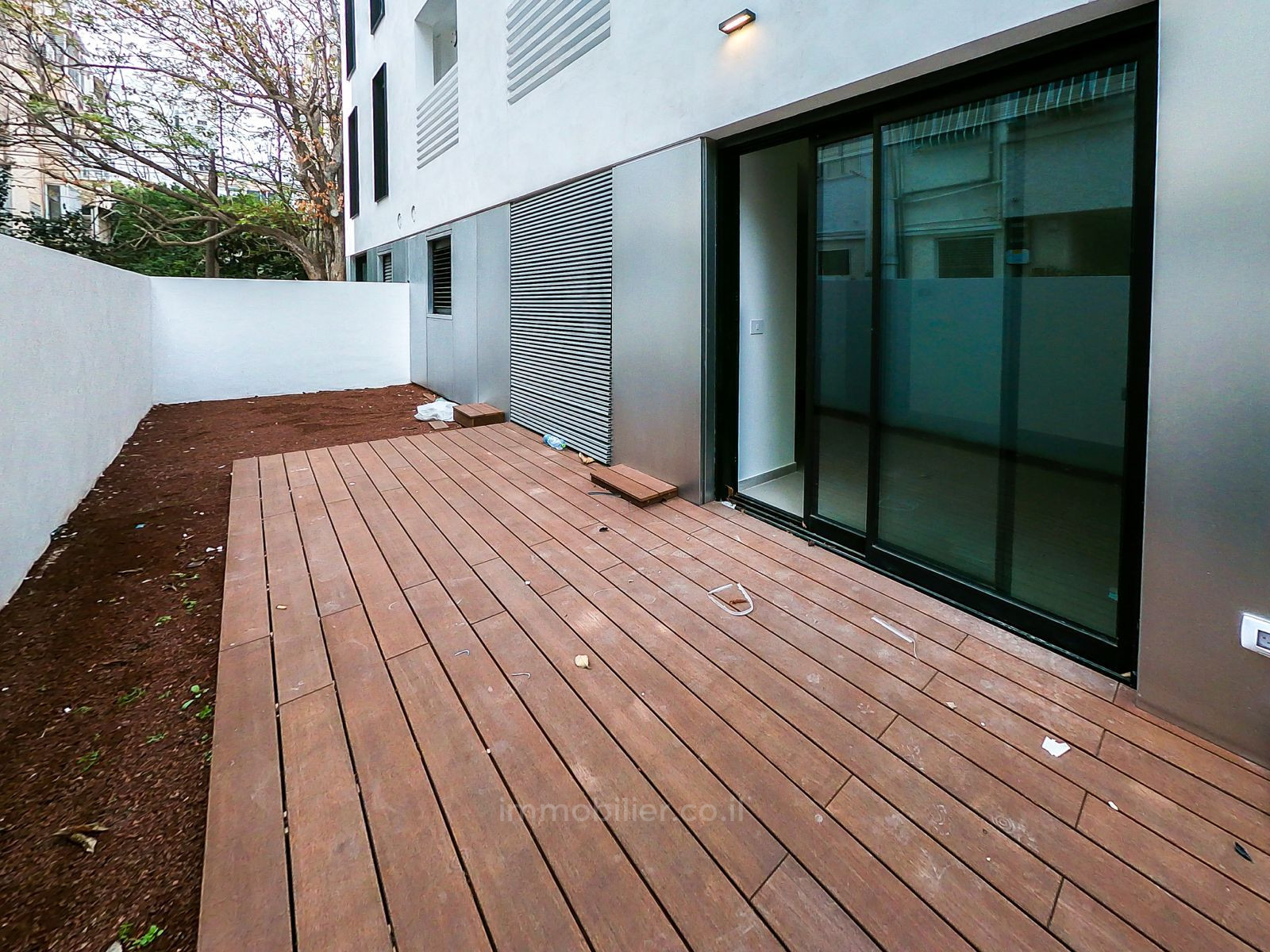 Apartamento garden 2 cômodos Tel Aviv Bazel 457-IBL-1451