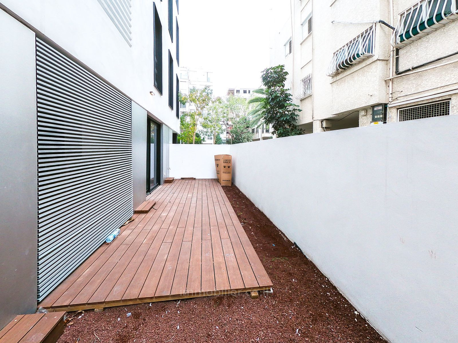 Apartamento garden 2 cômodos Tel Aviv Bazel 457-IBL-1451