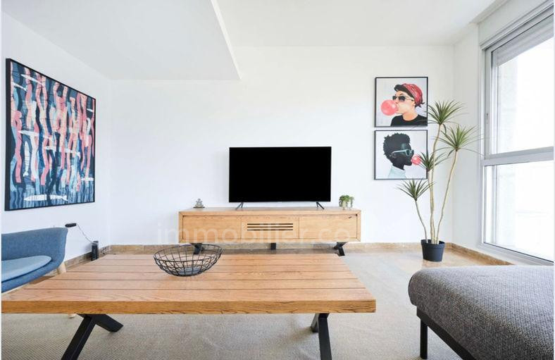 Apartamento 4 cômodos Tel Aviv Centro da cidade 457-IBL-1458