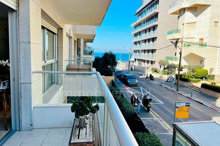 Apartamento 4 cômodos Tel Aviv Centro da cidade 457-IBL-1458