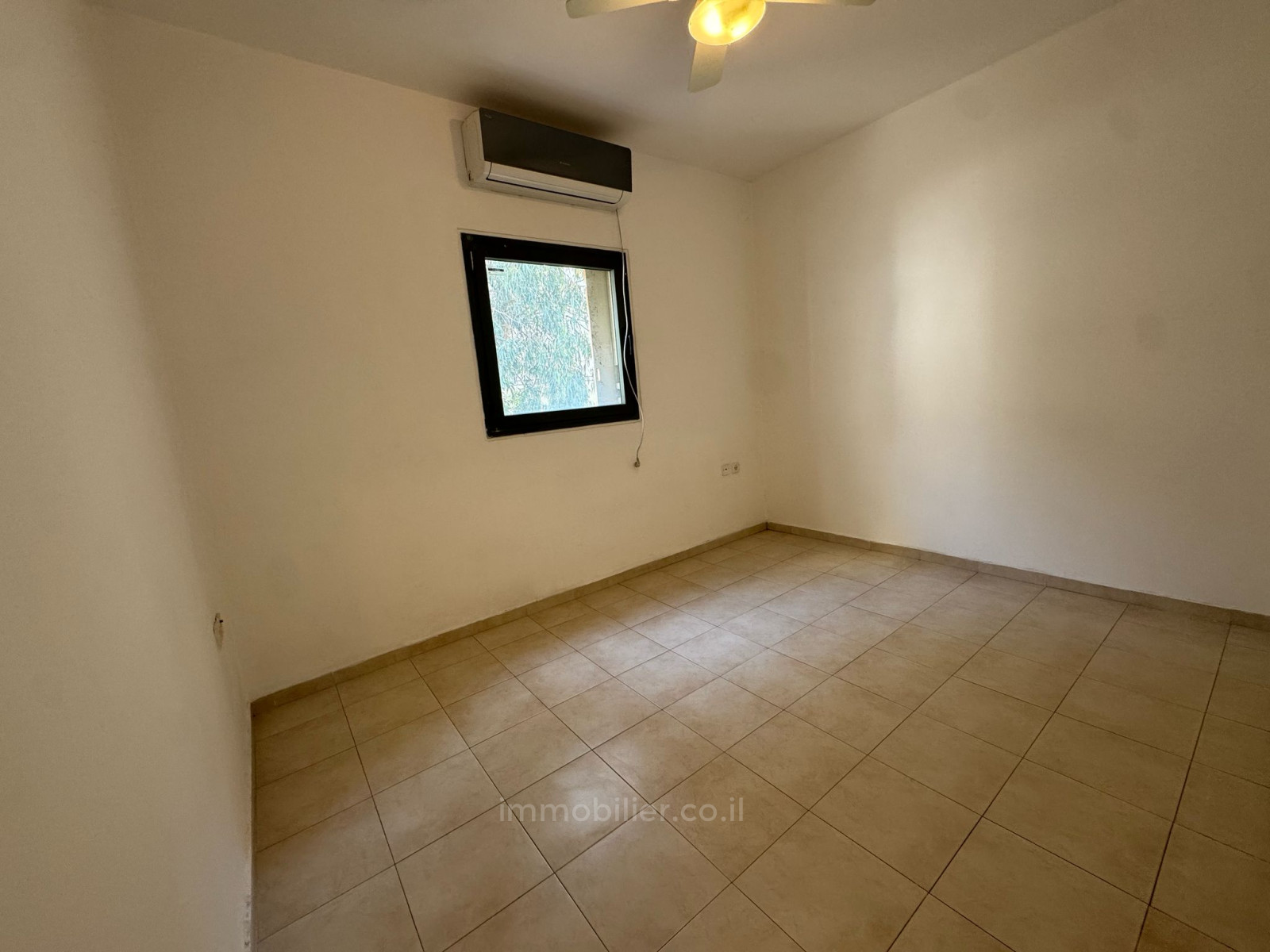 Apartamento 2 cômodos Tel Aviv Centro da cidade 457-IBL-1459