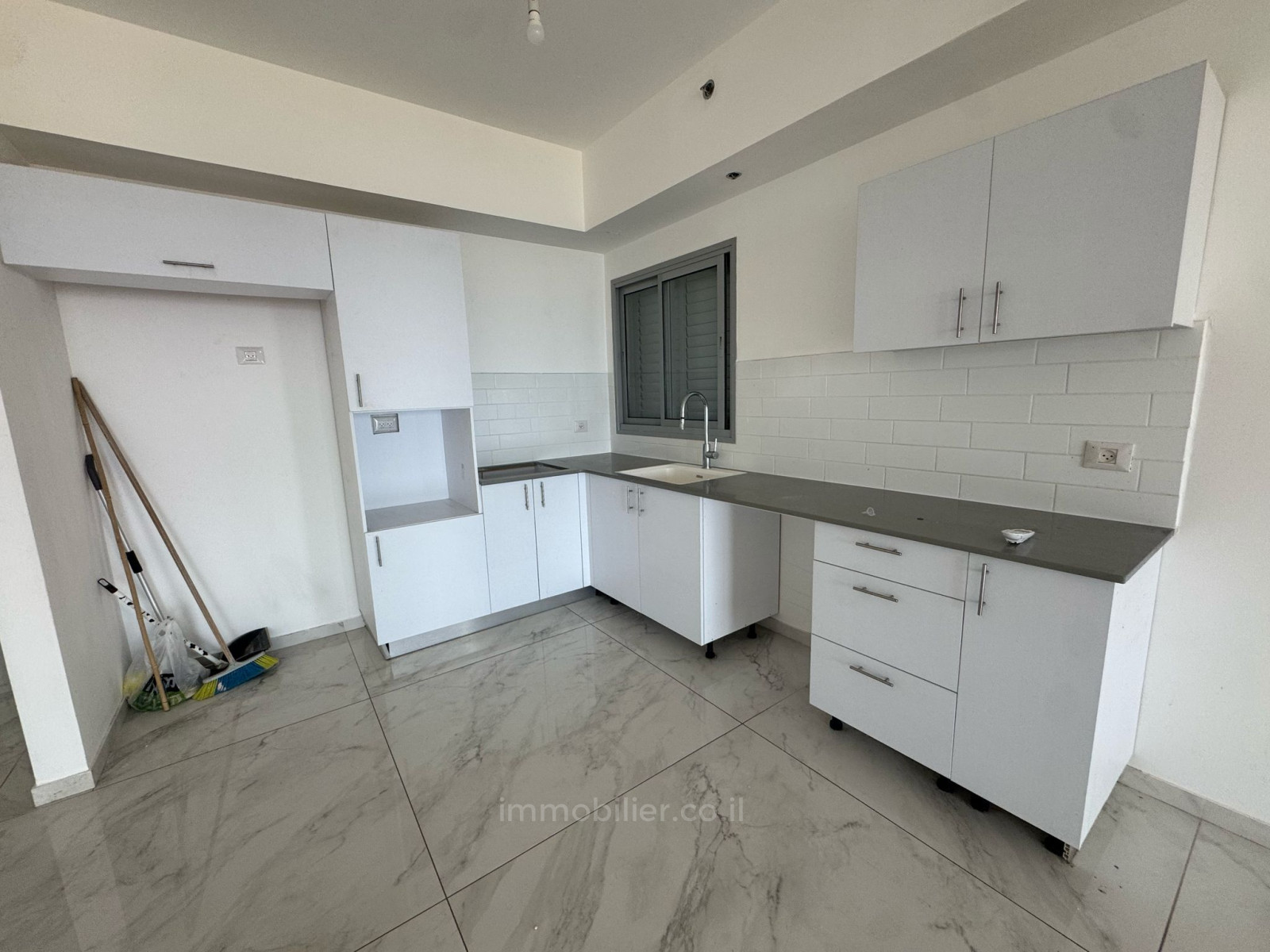 Apartamento 4 cômodos Netanya Nat600 457-IBL-1461