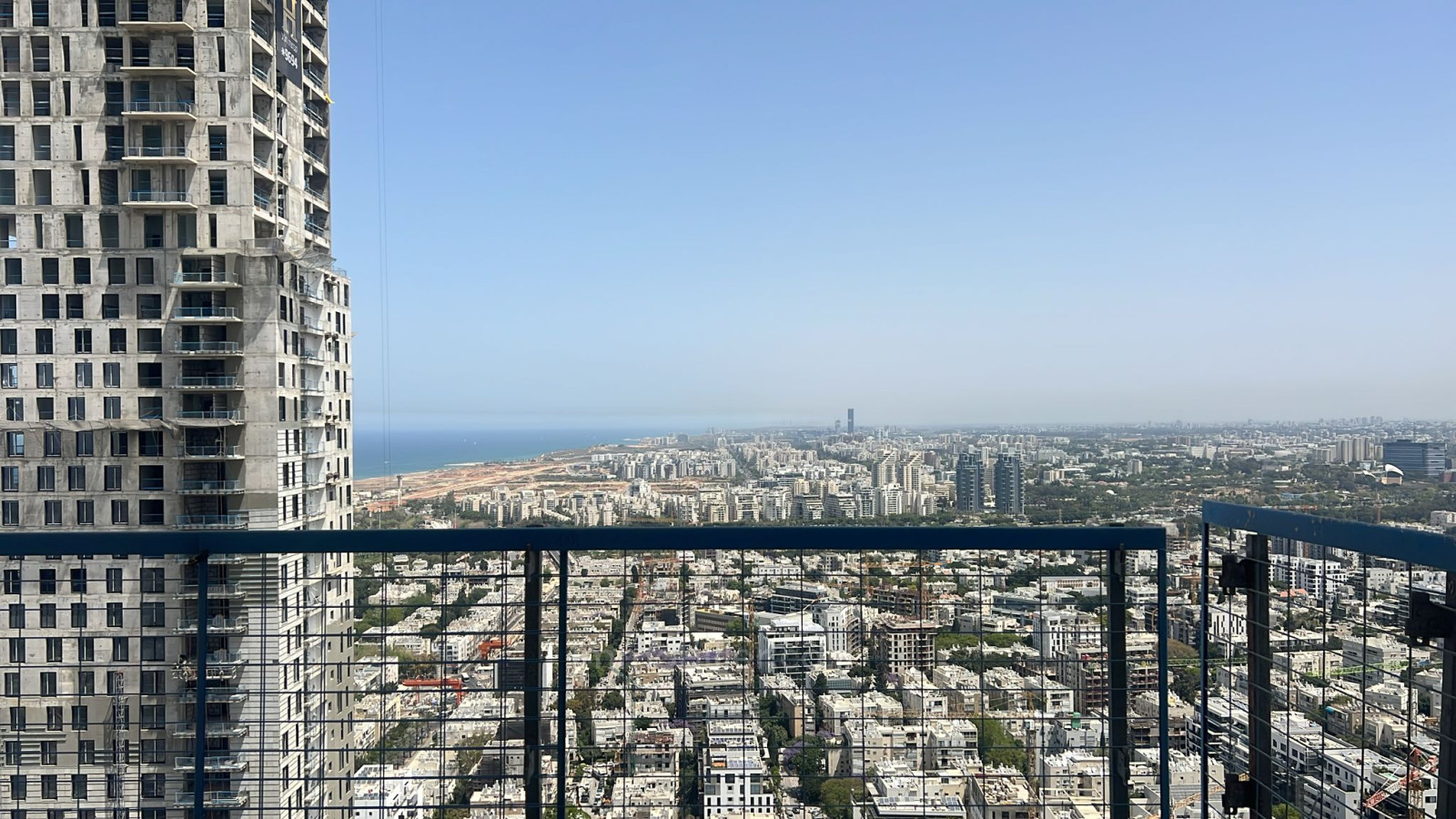Apartamento 4 cômodos Tel Aviv Centro da cidade 457-IBL-1467