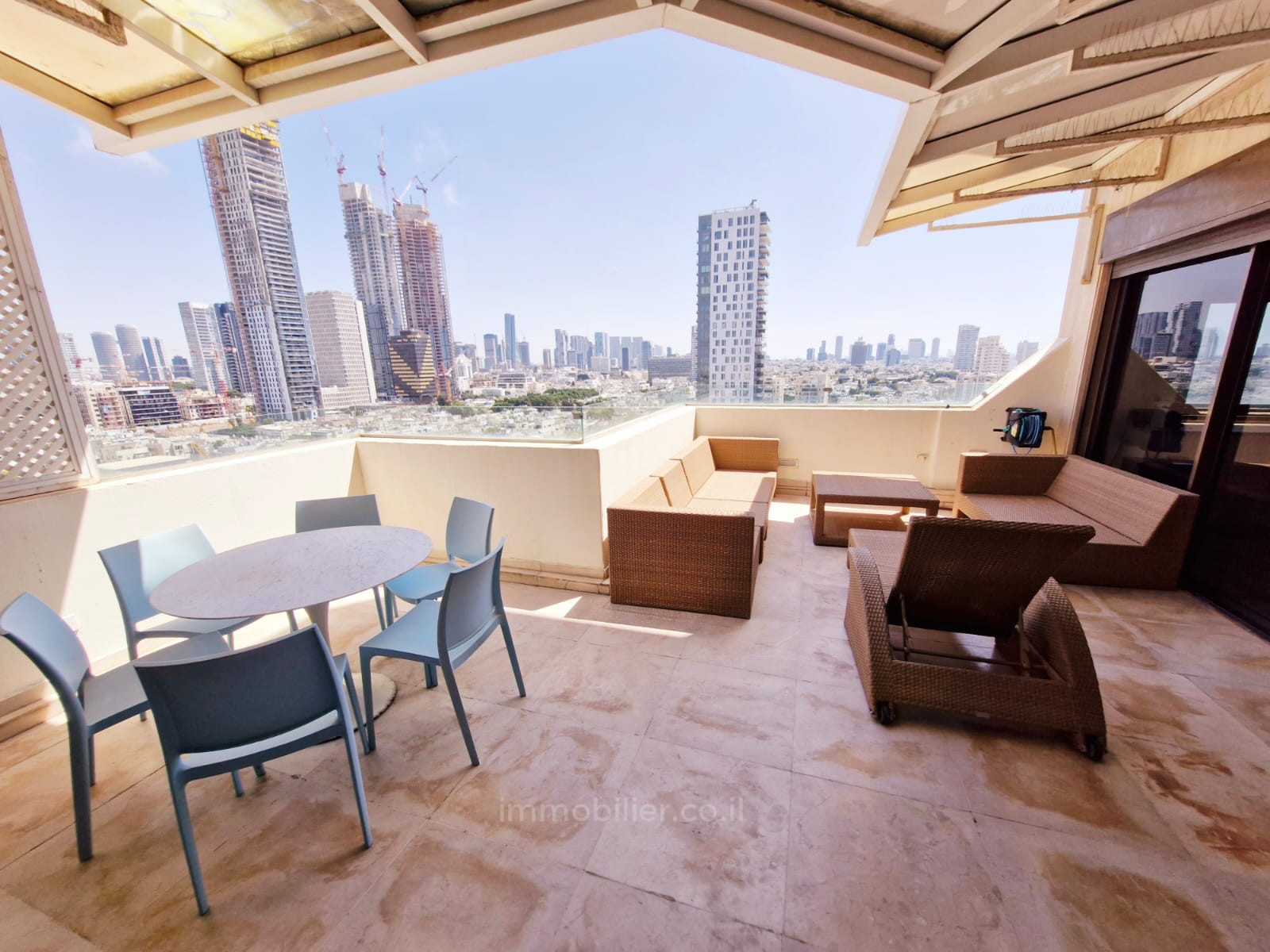 Duplex-Cobertura 5 cômodos Tel Aviv Bazel 457-IBL-1468