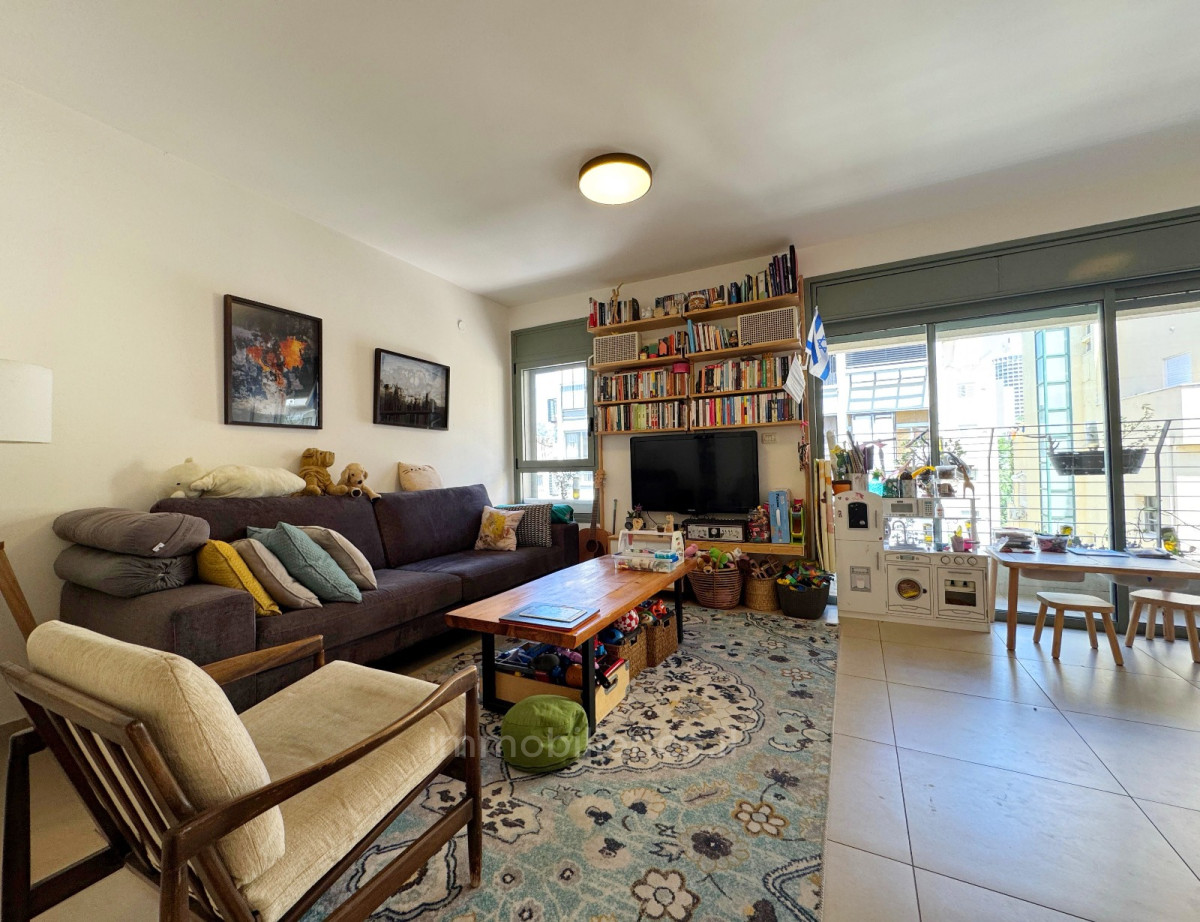 Apartamento 3 cômodos Tel Aviv Centro da cidade 457-IBL-1469