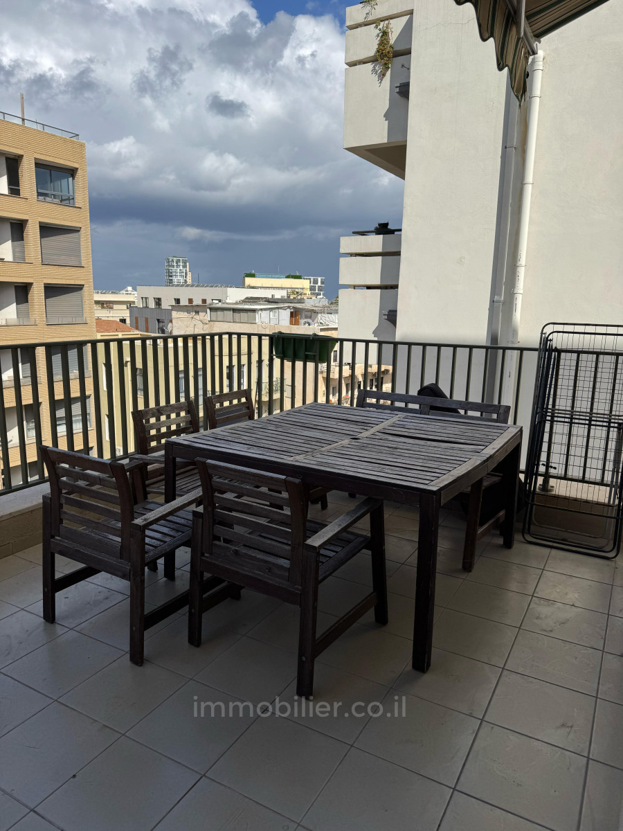 Minicobertura 3 cômodos Tel Aviv Lev Tel-Aviv 457-IBL-1471