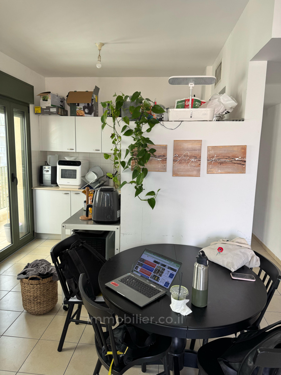 Minicobertura 3 cômodos Tel Aviv Lev Tel-Aviv 457-IBL-1471