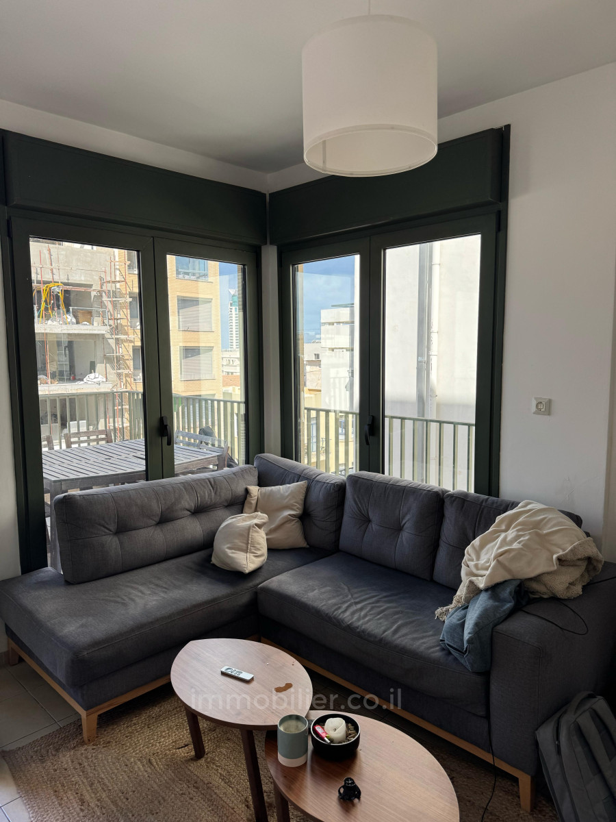 Minicobertura 3 cômodos Tel Aviv Lev Tel-Aviv 457-IBL-1471