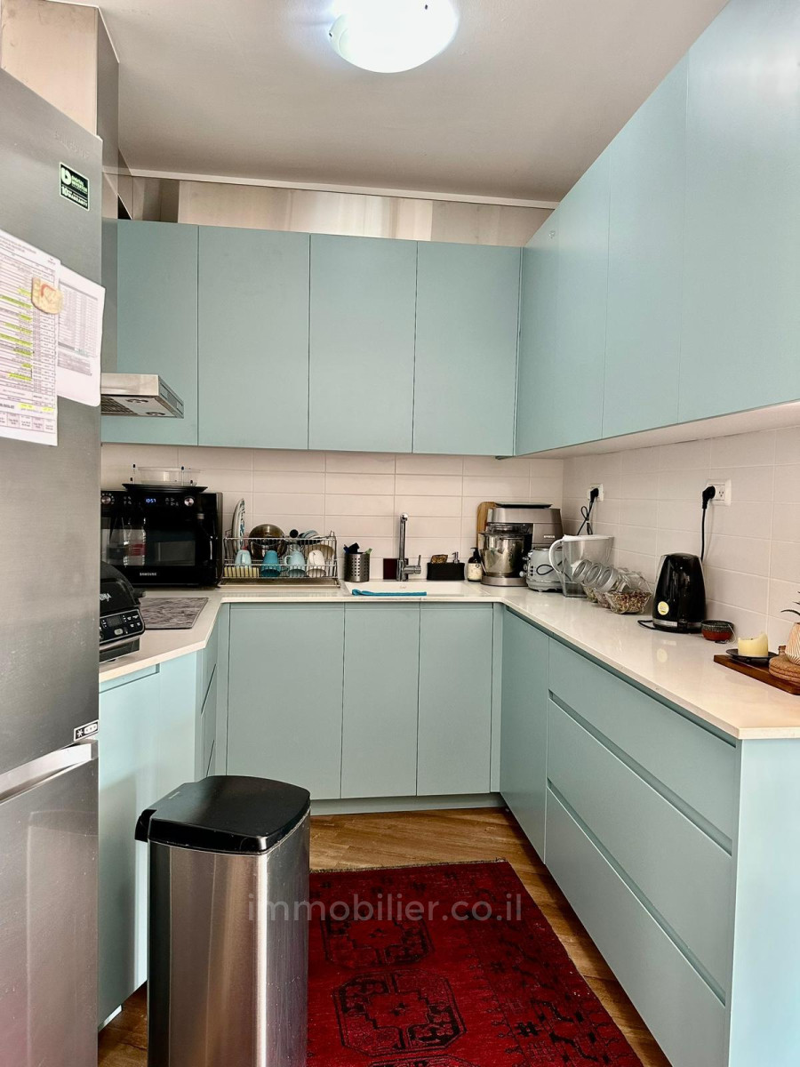 Apartamento 2 cômodos Tel Aviv Dizengof 457-IBL-1475