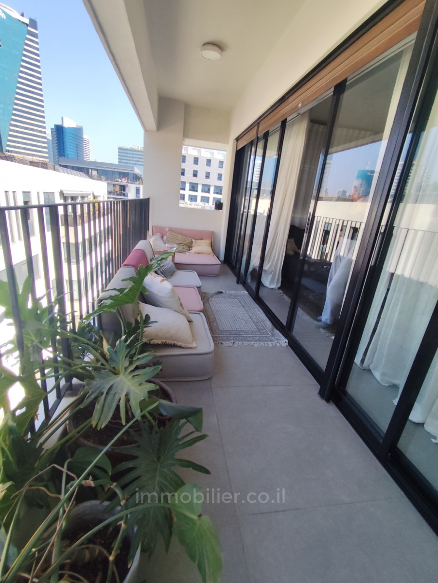 Cobertura 4 cômodos Tel Aviv Rothshild 457-IBL-1476