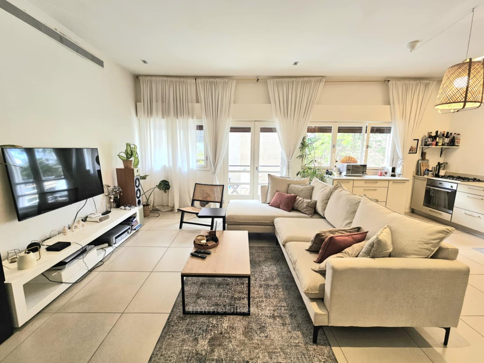 Apartamento 3 cômodos Tel Aviv Levontin 457-IBL-1479