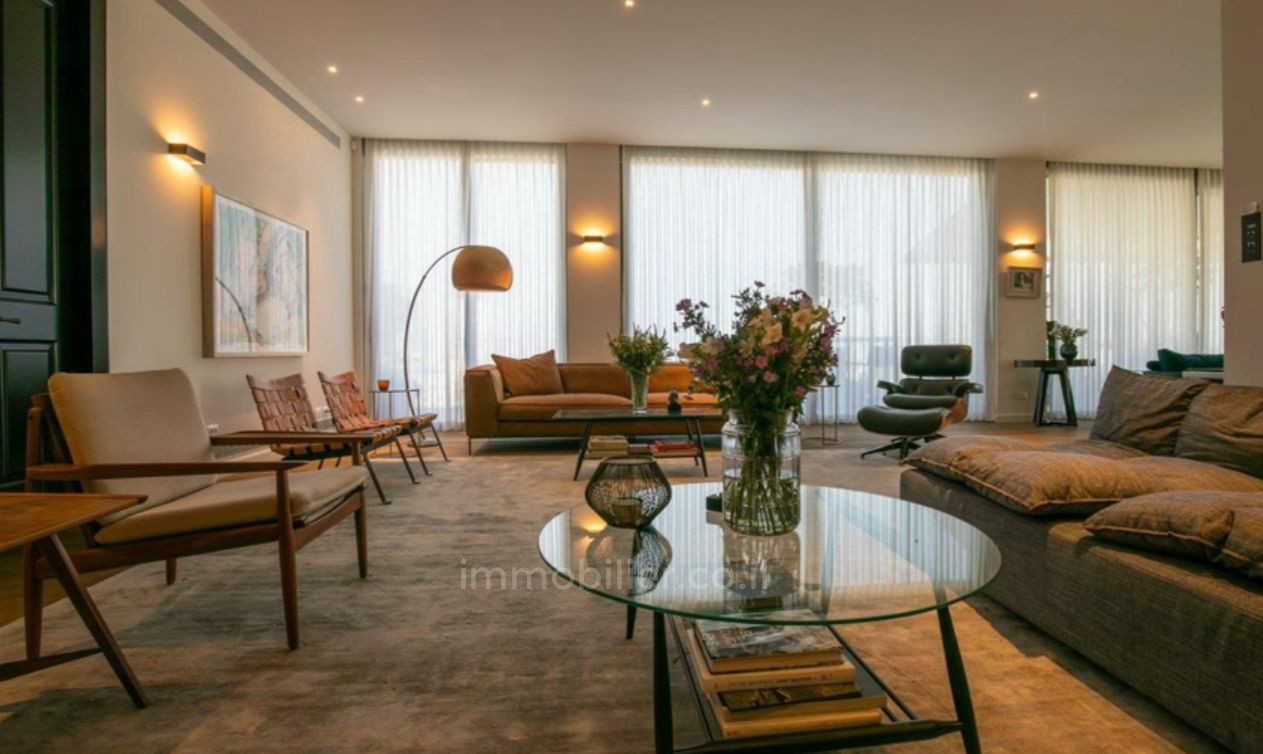 Cobertura 5 cômodos Tel Aviv Levontin 457-IBL-1480