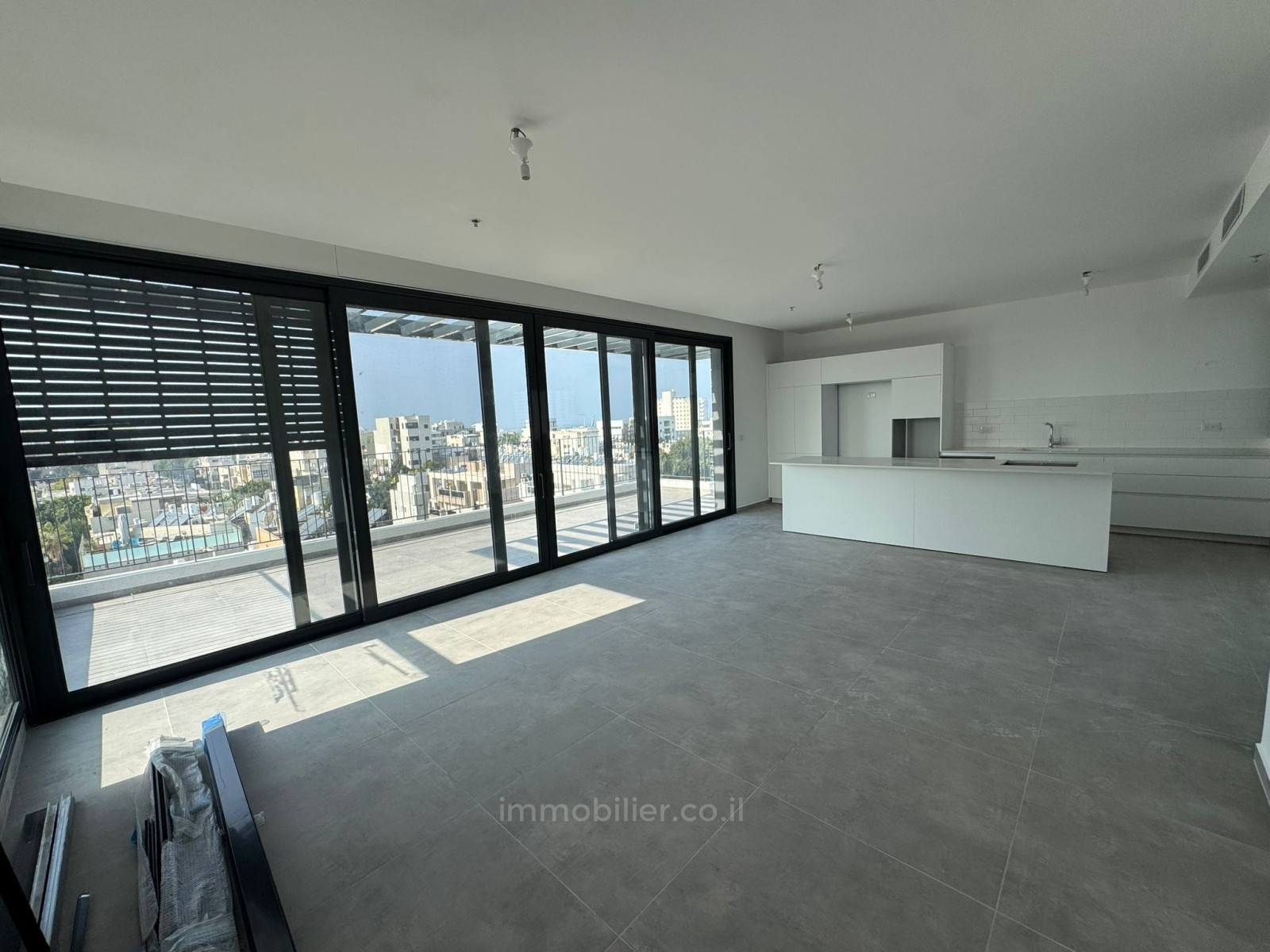 Cobertura 4.5 cômodos Tel Aviv Hatsafon hayachan 457-IBL-1496