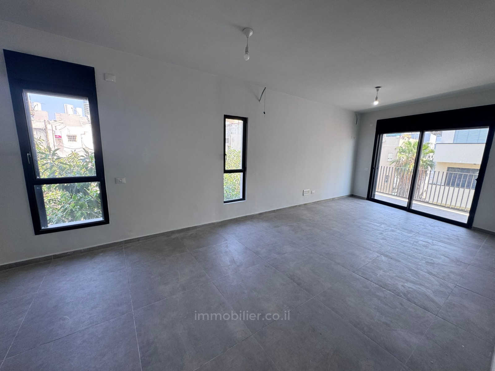 Apartamento 4 cômodos Tel Aviv Centro da cidade 457-IBL-1502
