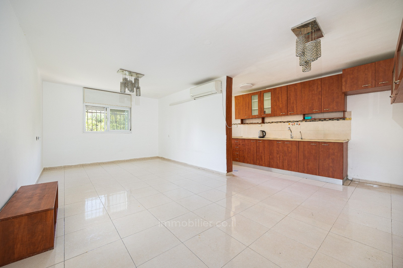 Apartamento 4 cômodos Jerusalém Armon Hanaziv 457-IBL-1503