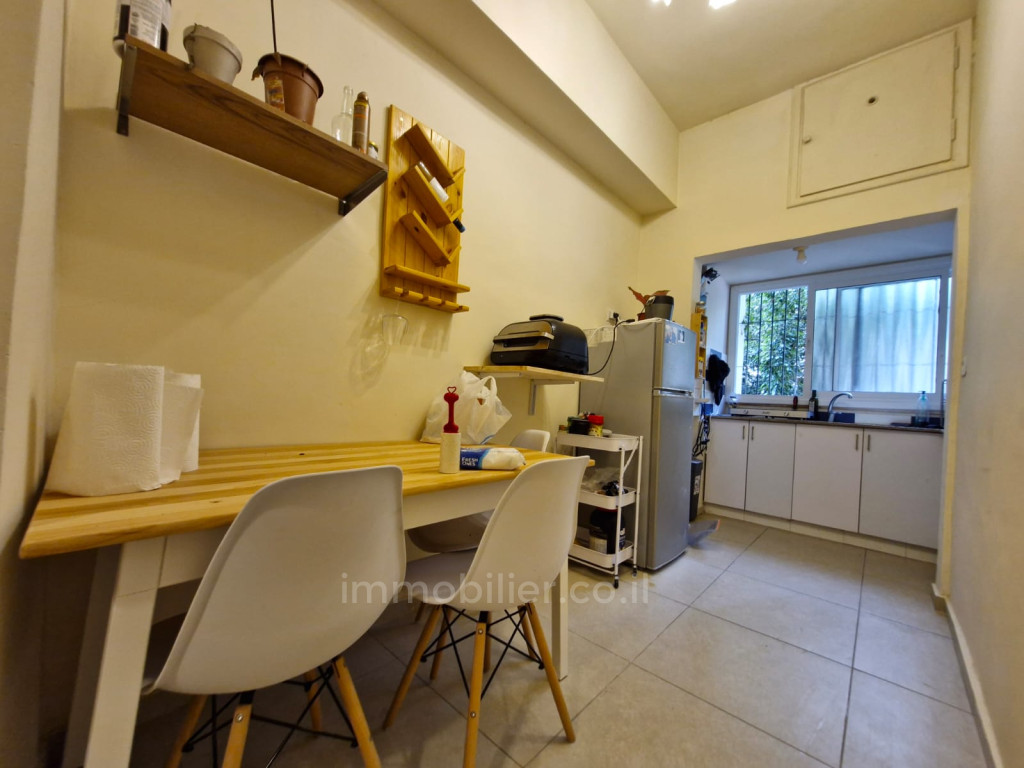 Apartamento 3 cômodos Tel Aviv Centro da cidade 457-IBL-1515
