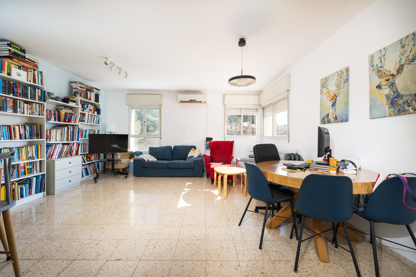 Apartamento 3 cômodos Jerusalém Gilo 457-IBL-1519