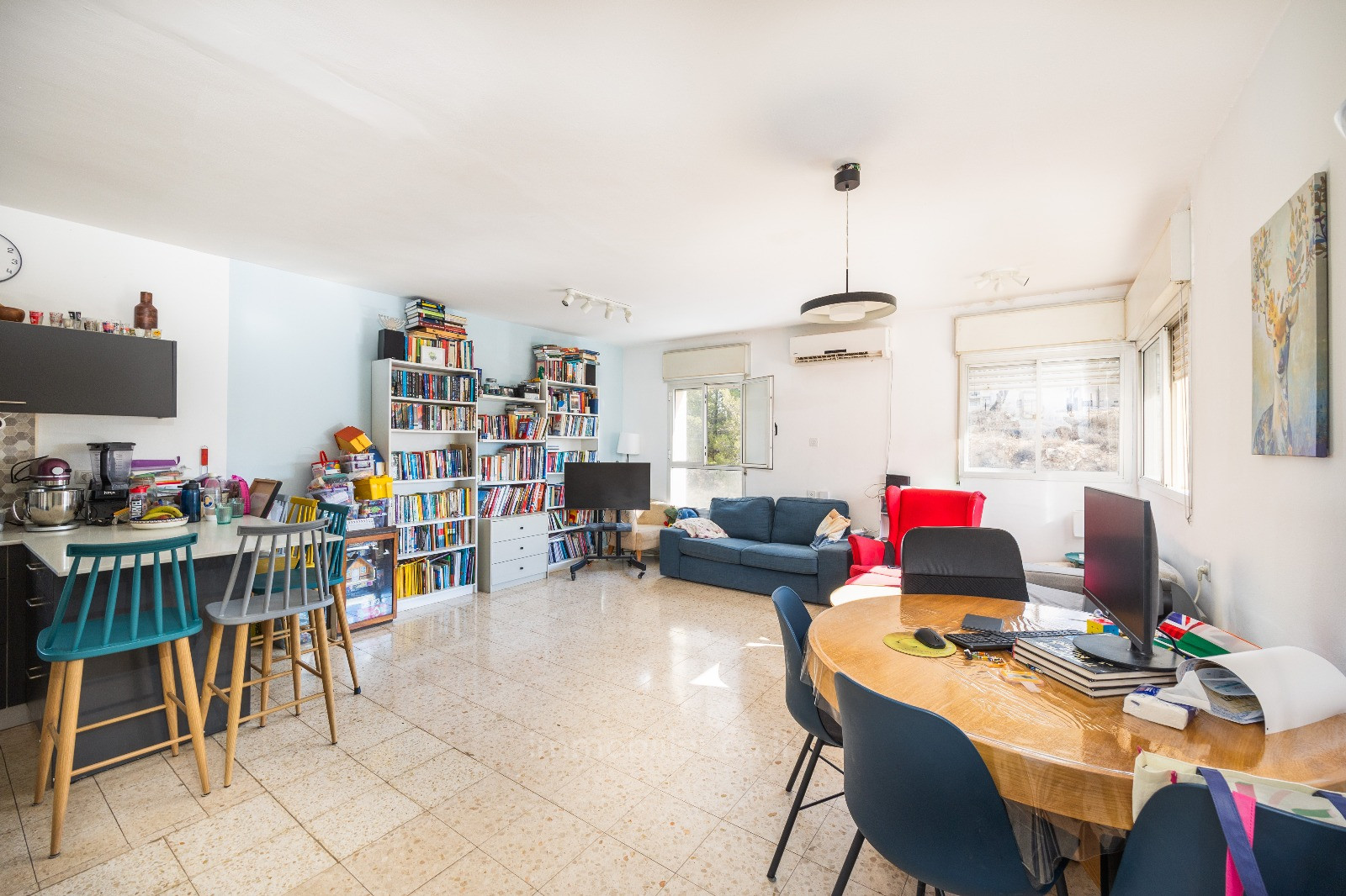 Apartamento 3 cômodos Jerusalém Gilo 457-IBL-1519