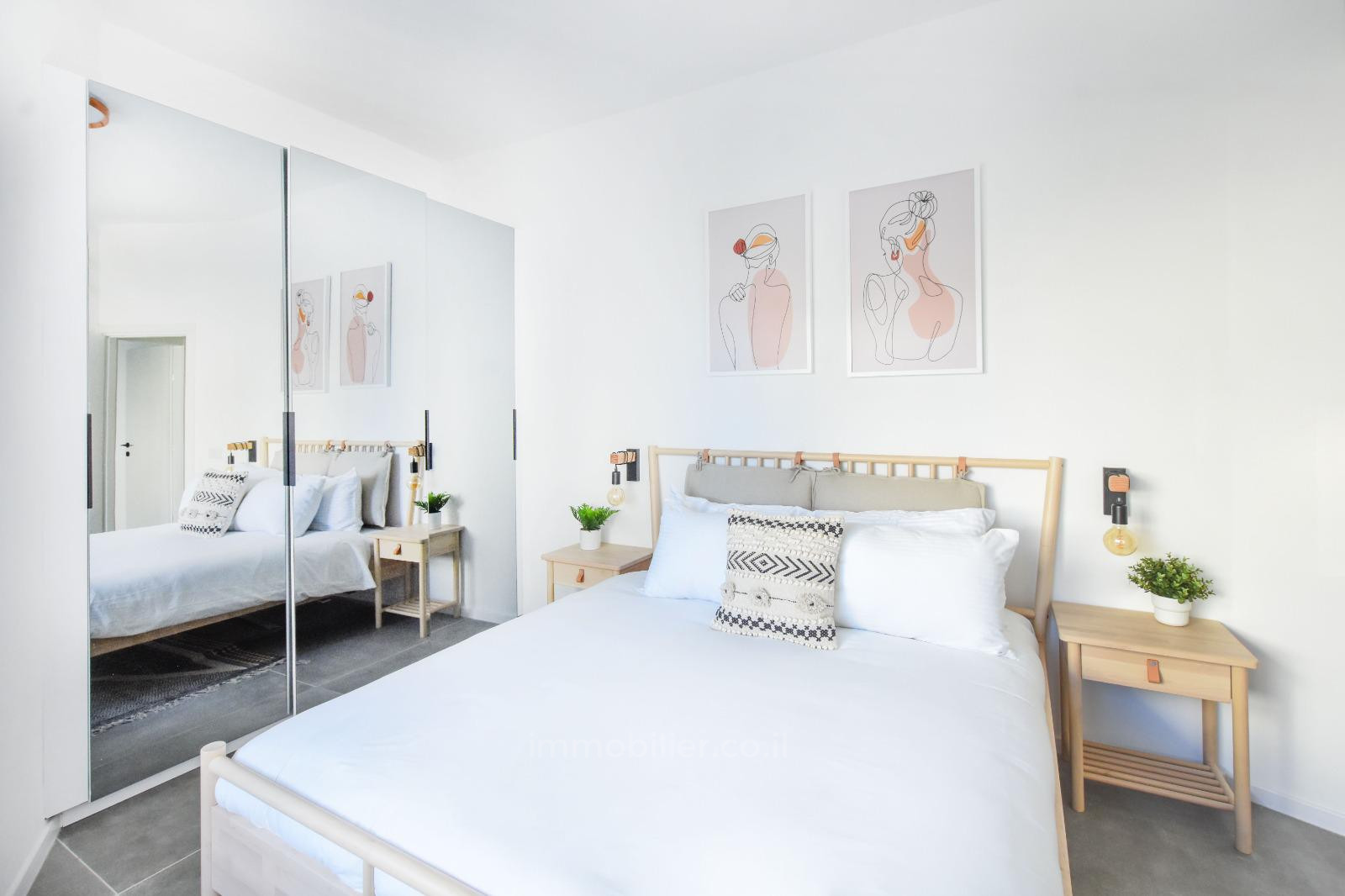 Apartamento 4 cômodos Tel Aviv Centro da cidade 457-IBL-1524