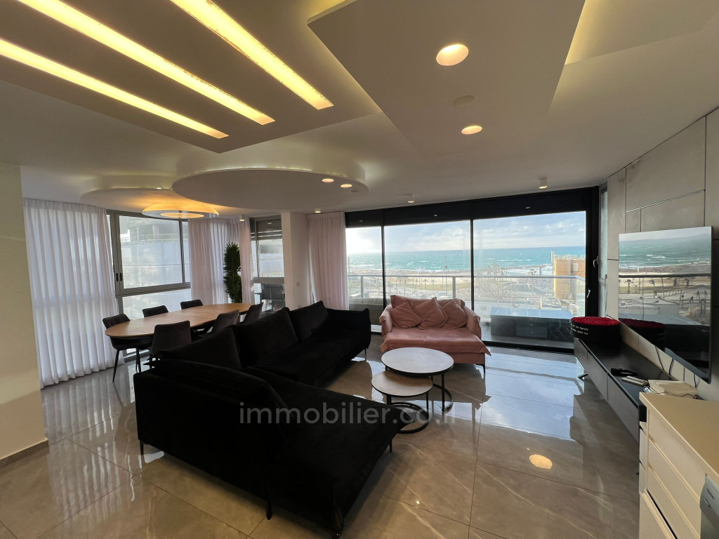 Apartamento 3 cômodos Tel Aviv Kerem Hatemanim 457-IBL-1526