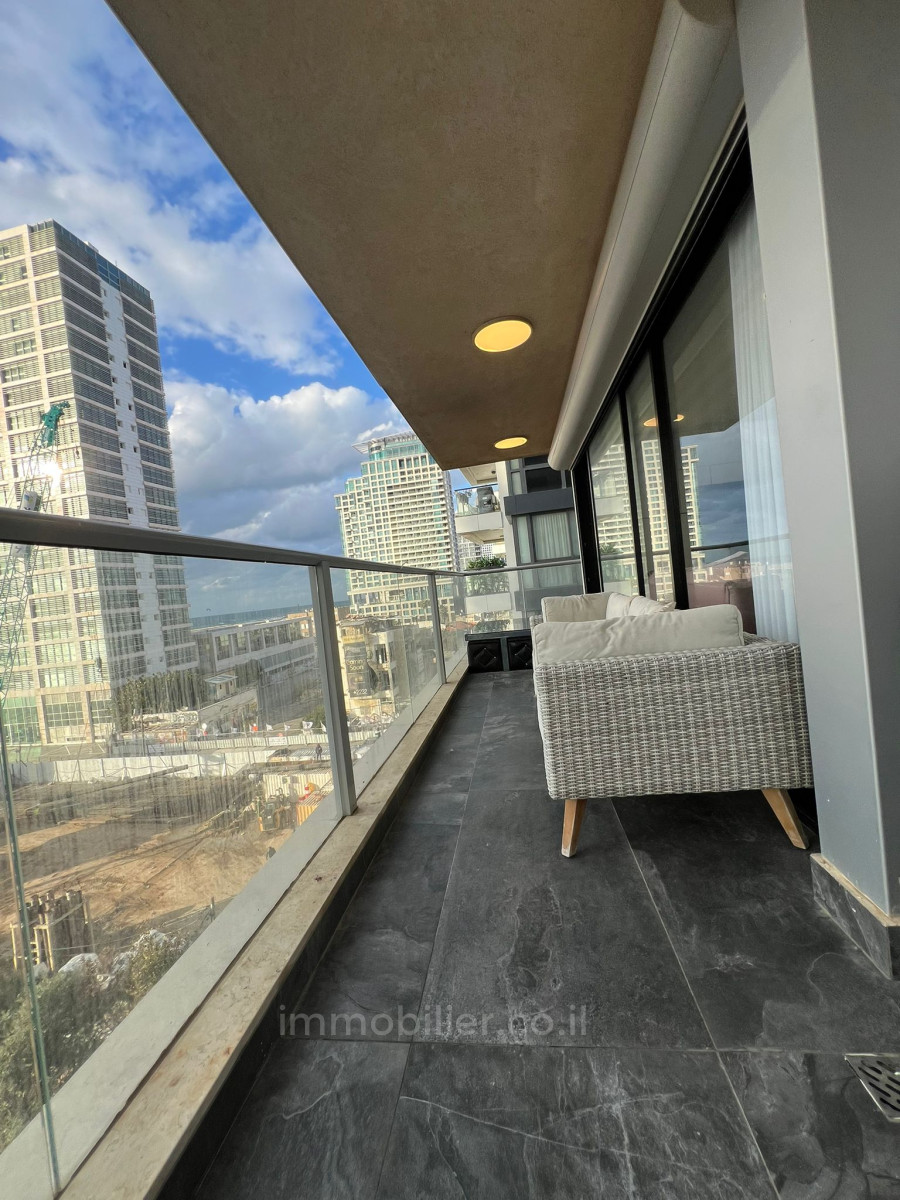 Apartamento 3 cômodos Tel Aviv Kerem Hatemanim 457-IBL-1526