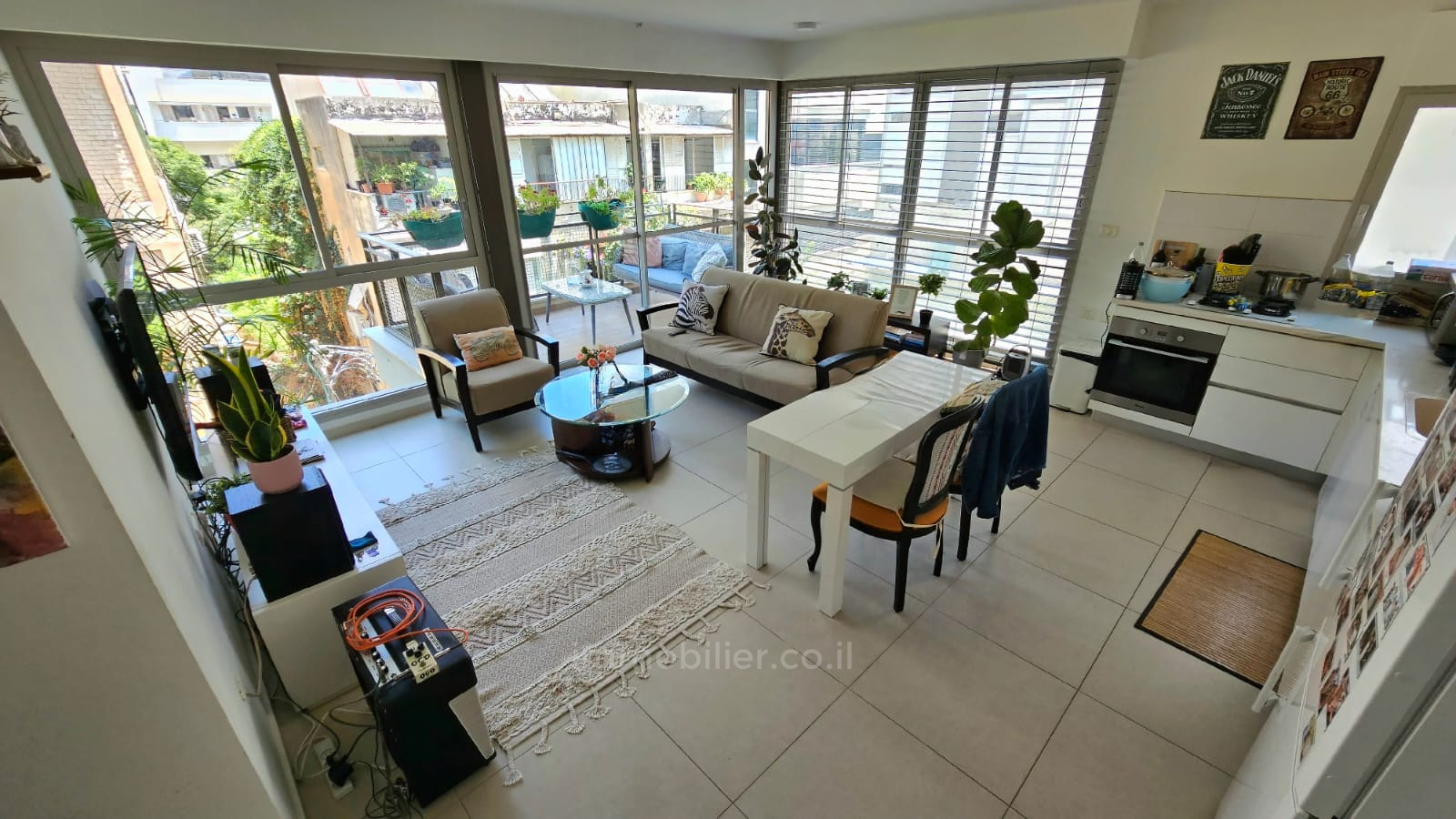 Apartamento 3 cômodos Tel Aviv Lev Tel-Aviv 457-IBL-1538