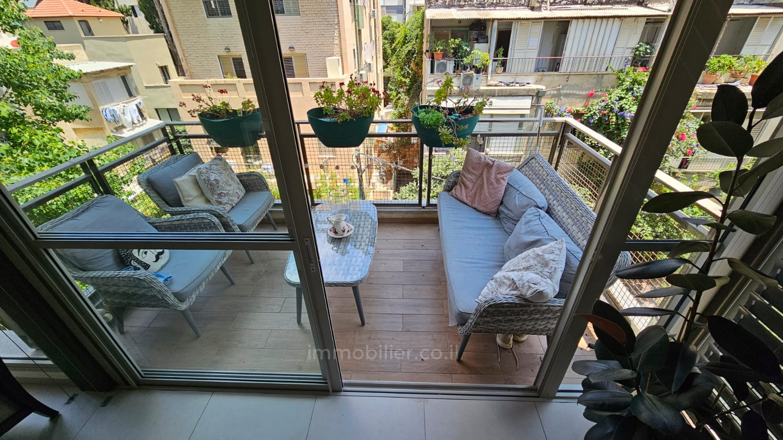 Apartamento 3 cômodos Tel Aviv Lev Tel-Aviv 457-IBL-1538
