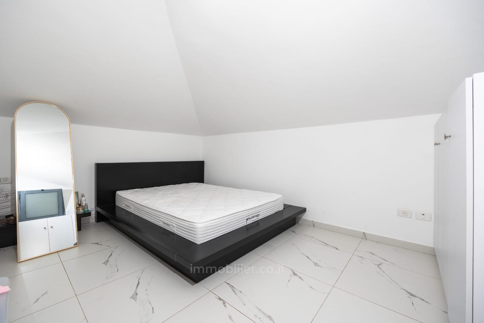 Apartamento 2 cômodos Jerusalém Nahlaot 457-IBL-1545