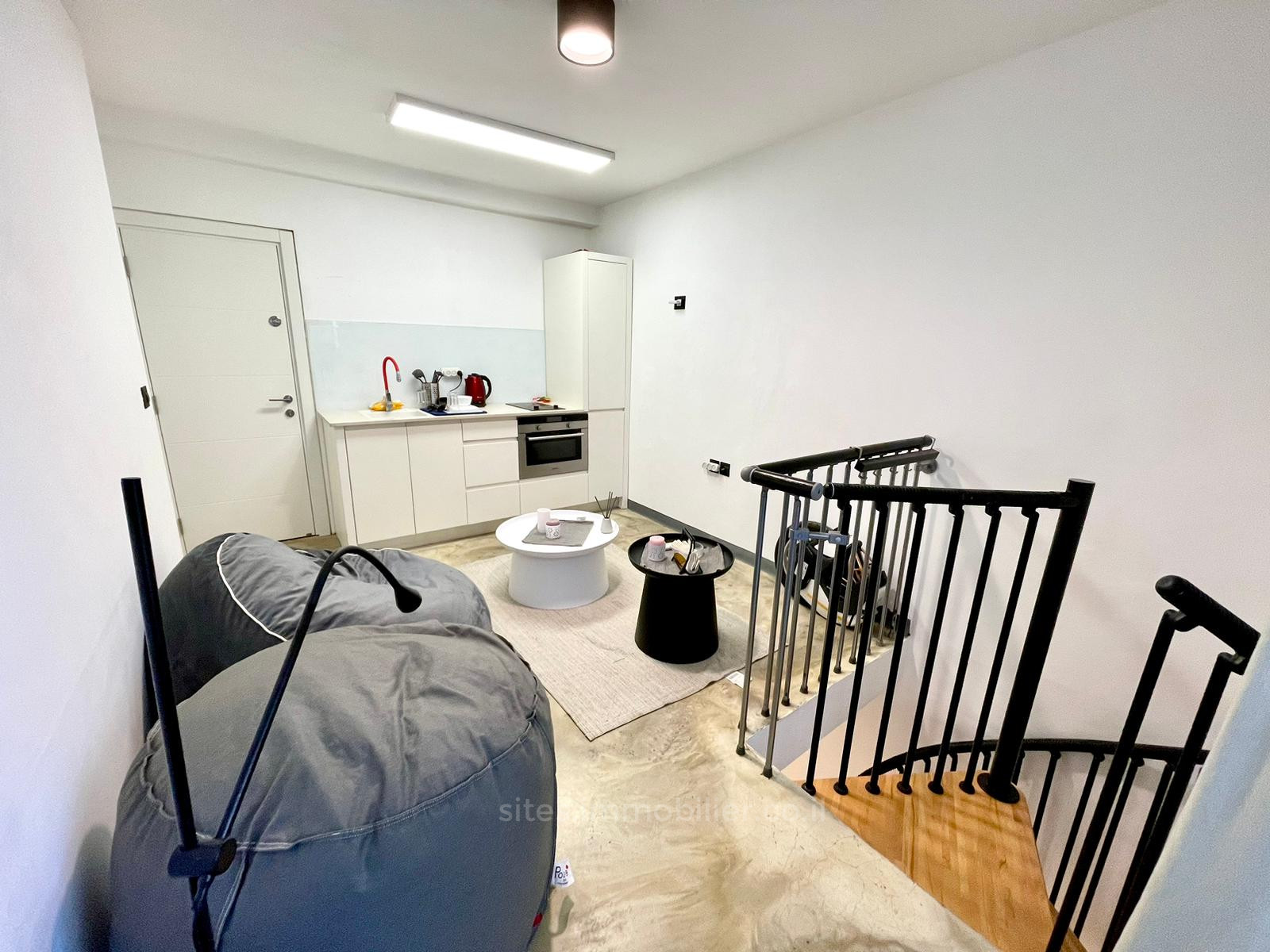 Duplex 2 cômodos Tel Aviv Noga 457-IBL-793