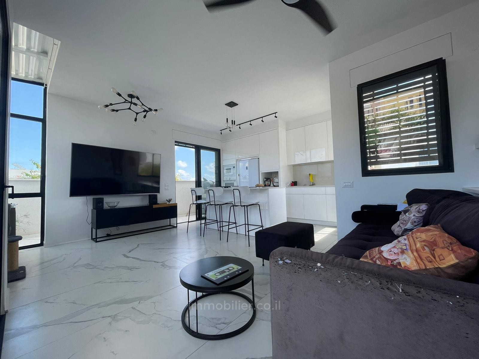 Duplex 6 cômodos Tel Aviv Centro da cidade 457-IBL-956