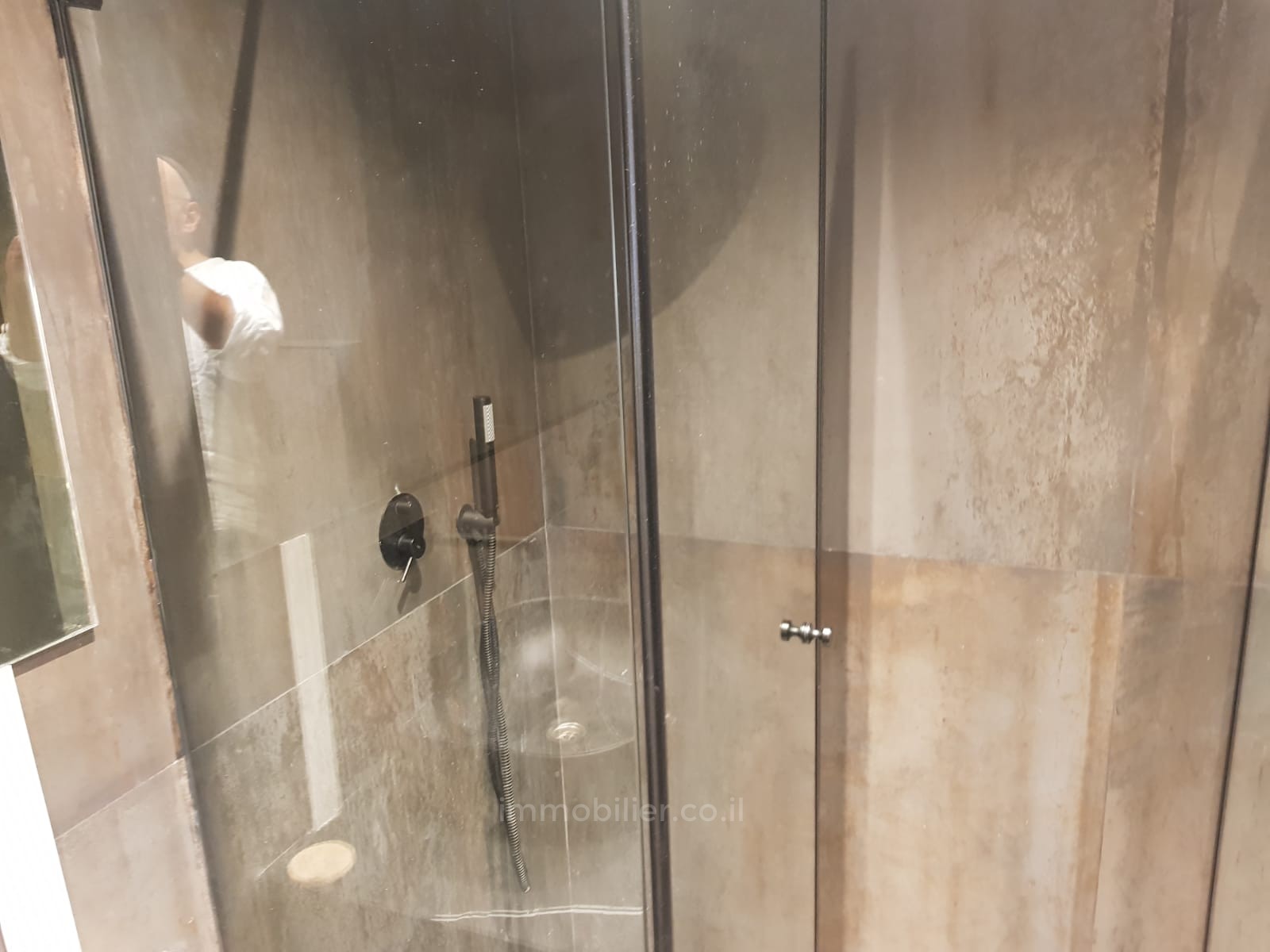 Duplex-Cobertura 5 cômodos Tel Aviv Hatsafon hayachan 457-IBL-964