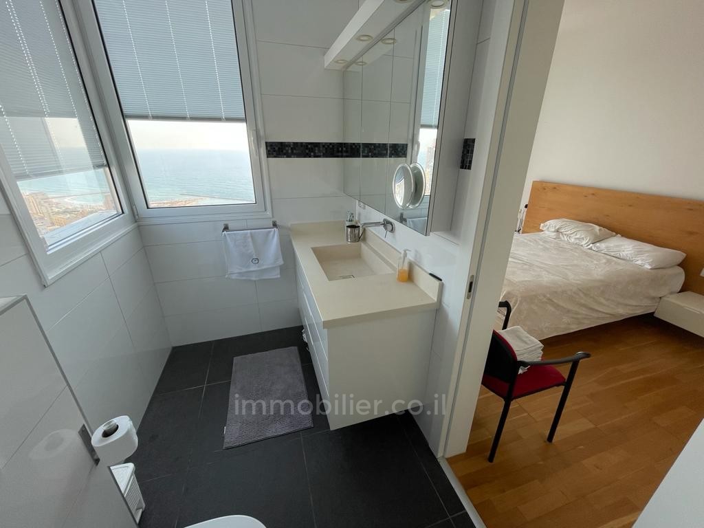 Apartamento 6 cômodos Netanya Kikar 457-IBL-965