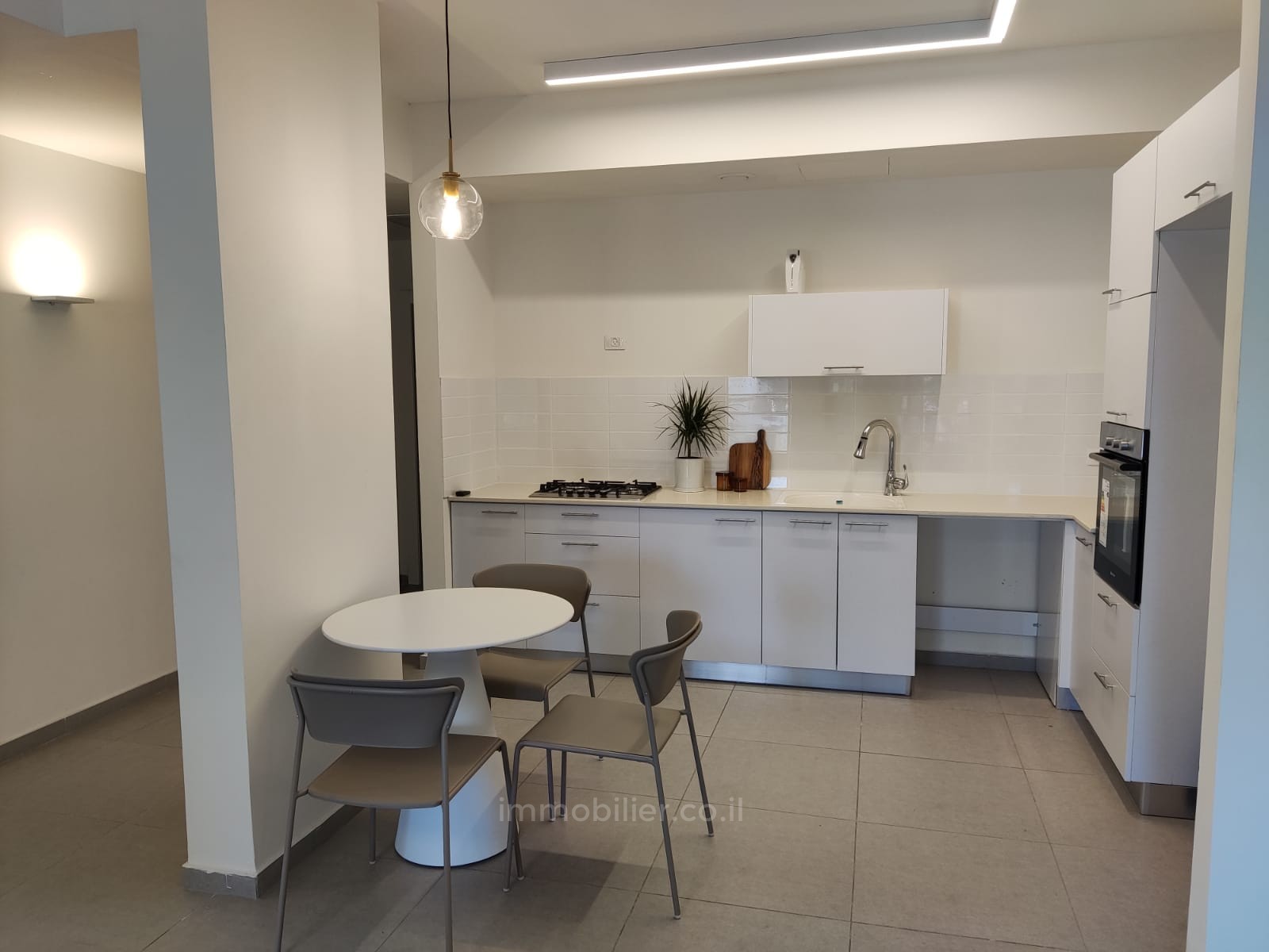 Apartamento 5 cômodos Tel Aviv Florentine 457-IBL-975