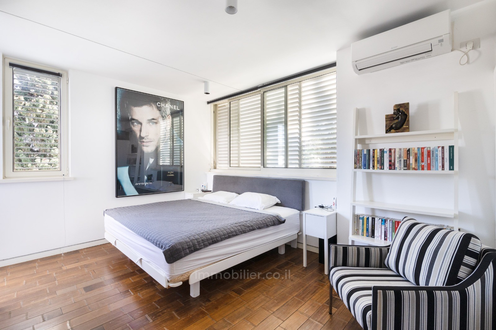 Cobertura 4 cômodos Tel Aviv Centro da cidade 457-IBL-995