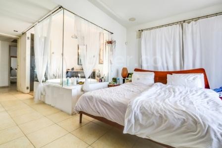 Casarão 5 cômodos Tel Aviv Primeira linha de mar 464-IBL-17